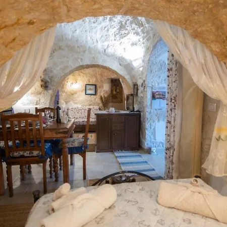 Trullo Tranquillo سان ميكيلي سالنتينو