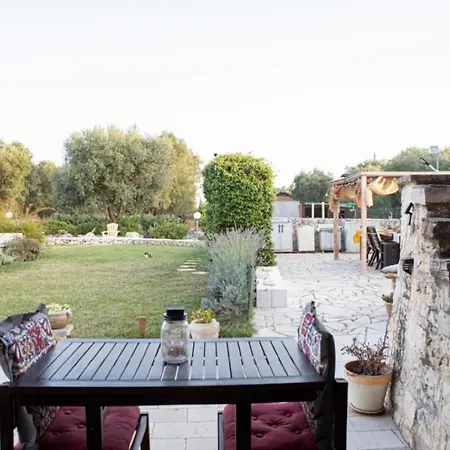 Trullo Tranquillo * سان ميكيلي سالنتينو