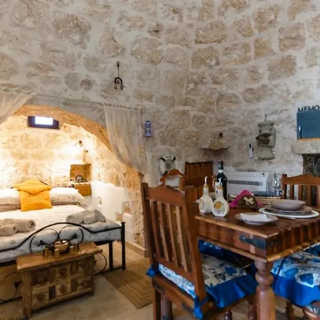 Trullo Tranquillo سان ميكيلي سالنتينو